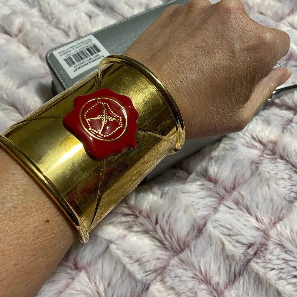 House of Harlow red wax seal cuff - Picture 5 of 9